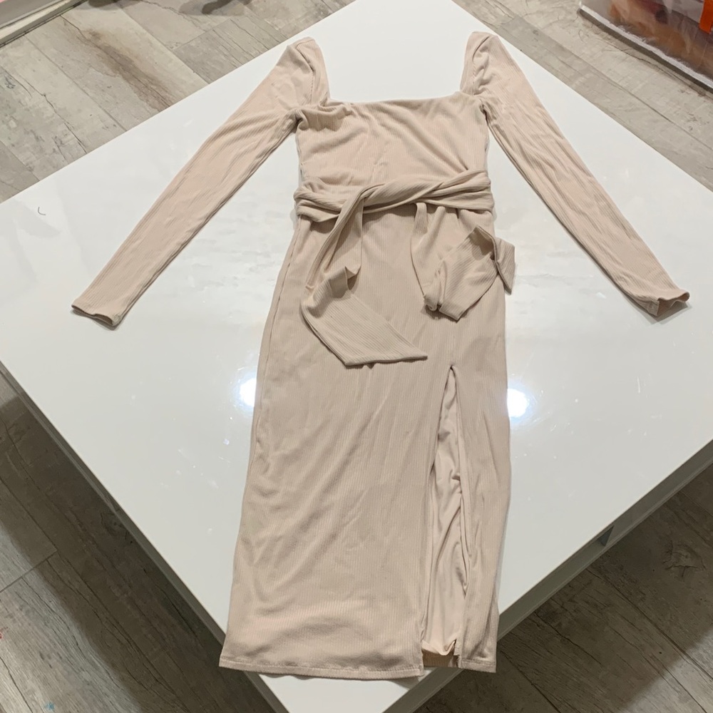 Lovers and Friends Sariah Beige Ribbed Midi Dress XS - $168 Excellent condition - Picture 8 of 14